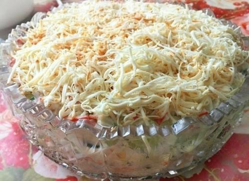 Салат Валенсия.  Готовимся к новогодним пpаздникам!