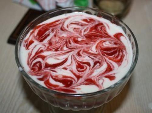 Сметанно - клубничное желе. 04