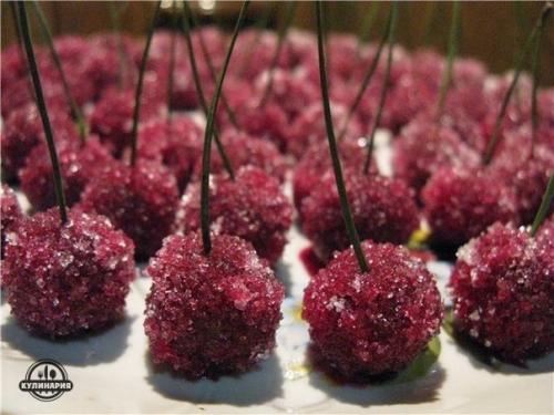 Пирожное без выпечки Вишенки.