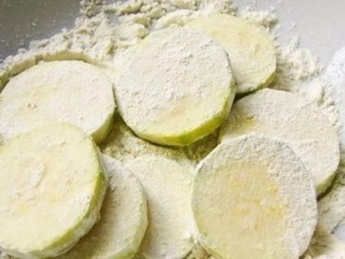 Жареные кабачки с чесночным соусом. 02