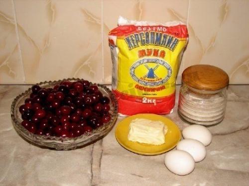 Вкусный пирог с вишней. 01