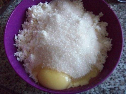 Шоколадный пирог с творожными шариками! 01