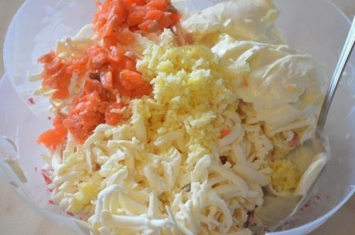 Сырные шарики с крабовыми палочками. 04