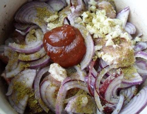 Оджахури.  Ингредиенты:   - Свинина - 400 г. 02