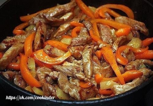 Мясо по-тайски. Как же это вкусно. Мясо по-тайски. Как же это вкусно.