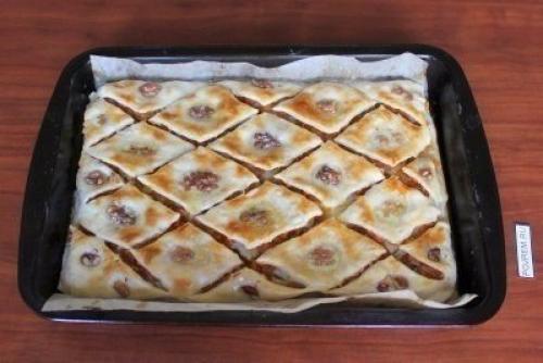 Пахлава из слоеного теста. 08