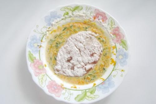 Куриные отбивные в морковном кляре. 05