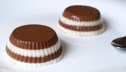 Десерт Шоколадное Молоко желейный.