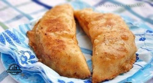 Чебуреки Кримские.  Ингредиенты: