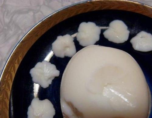 Нежный и легкий салатик Ветка Сакуры. 01 Нежный и легкий салатик Ветка Сакуры. 01