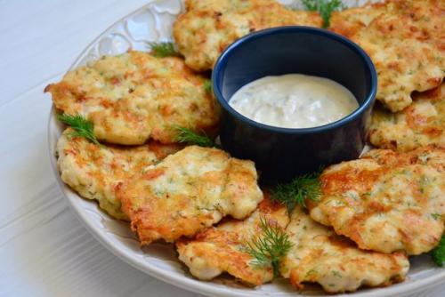 Рубленые куриные котлетки с сыром. 08