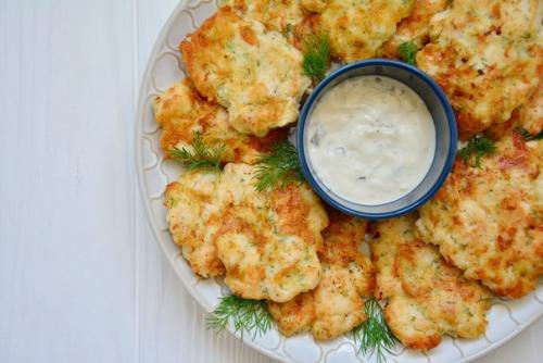 Рубленые куриные котлетки с сыром.