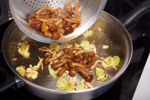 Паста с курицей и грибами. 01