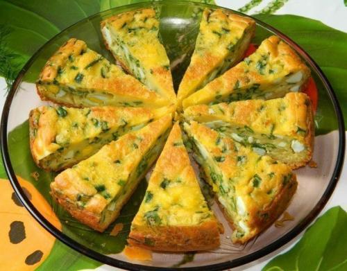 Пирог с яйцами и зелёным луком.