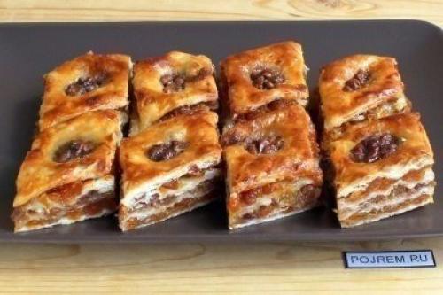 Пахлава из слоеного теста. 01