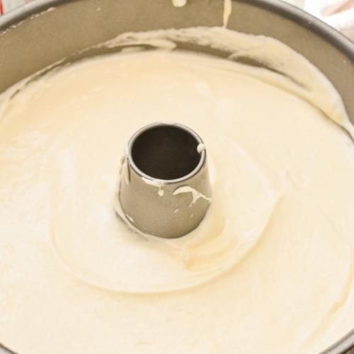 Торт со сливками и клубникой. 02