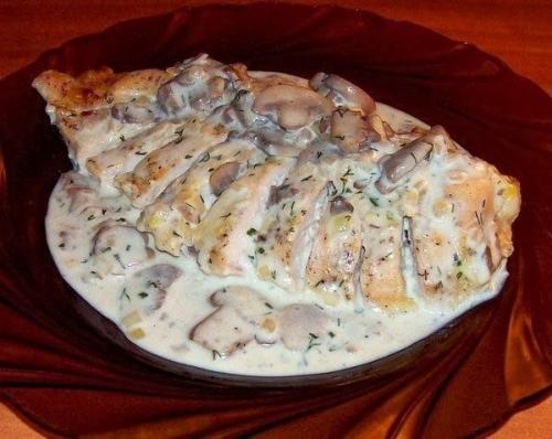 Куриные грудки в сметане, вкуснятина.
