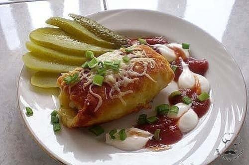 Картофельные рулетики с мясом.