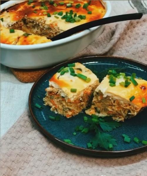 Вкусная запеканка из капусты с фаршем невероятно. Вкусная запеканка из капусты с фаршем невероятно.