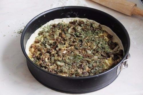 Киш с грибами и помидорами. 03