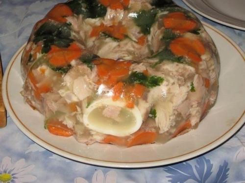 Заливное из курицы.