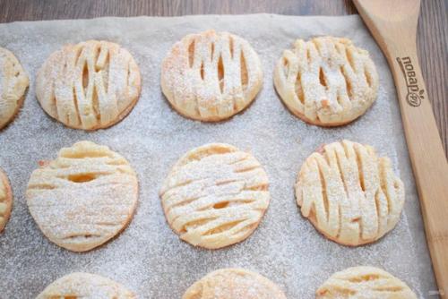 Слойки с ананасом. 06