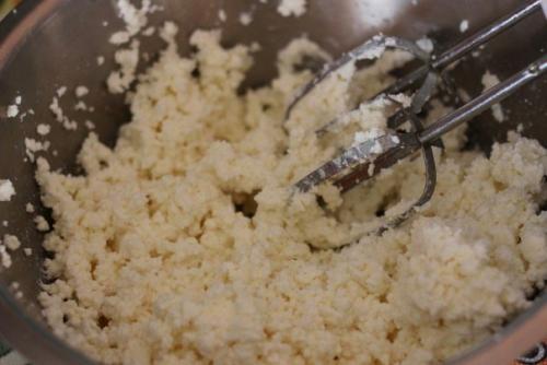 Сырники.  Ингредиенты:   - Творог - 300 г. 03