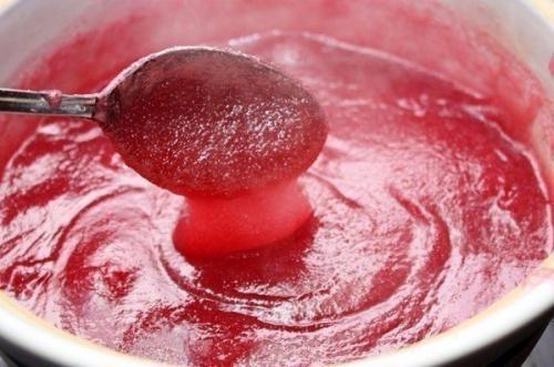 Клюквенный мусс с манкой. 04