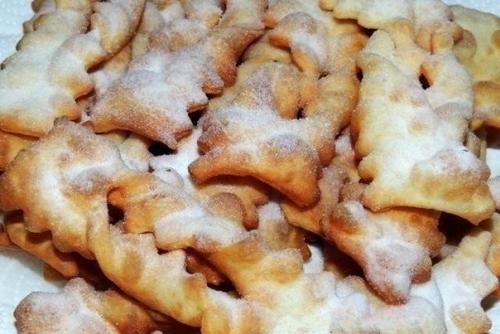 Хворост на кефире.