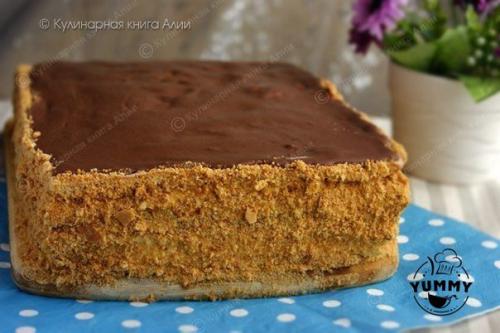 Медовое пирожное с начинкой. 04