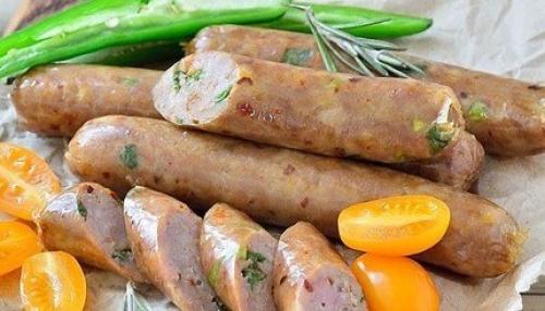 Колбаски закусочные с соевым соусом.