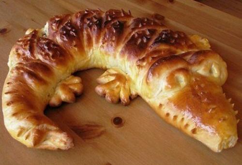 Монастырская постная рыбная кулебяка Крокодильчик.