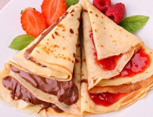 Рецепт блинов к завтраку. Нежнейшие блинчики к завтраку: топ - 9 рецептов.