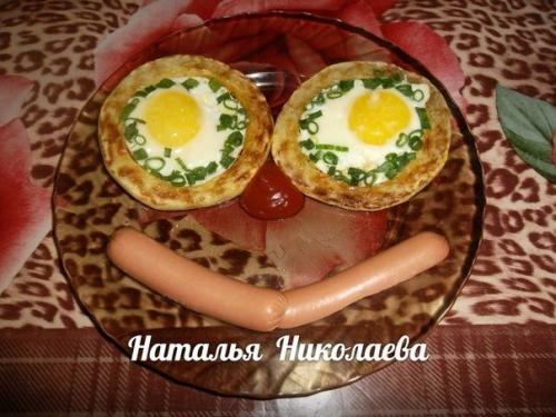 Глазунья в кабачках.

