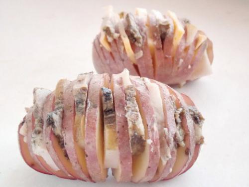 Картошка - гармошка. Печеный картофель с салом под сырной корочкой. 02 Картошка - гармошка. Печеный картофель с салом под сырной корочкой. 02