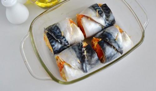 Рулеты из скумбрии с сыром и овощами. 04 Рулеты из скумбрии с сыром и овощами. 04