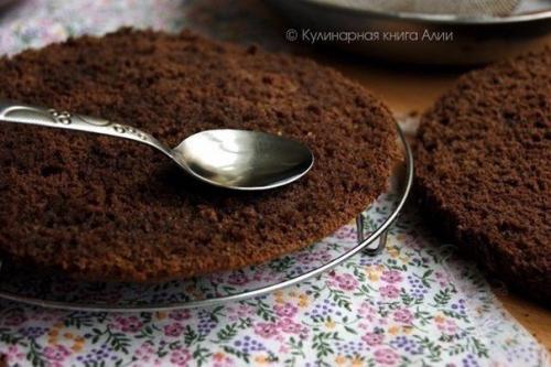 Морковный торт с творожно - банановым кремом. 07