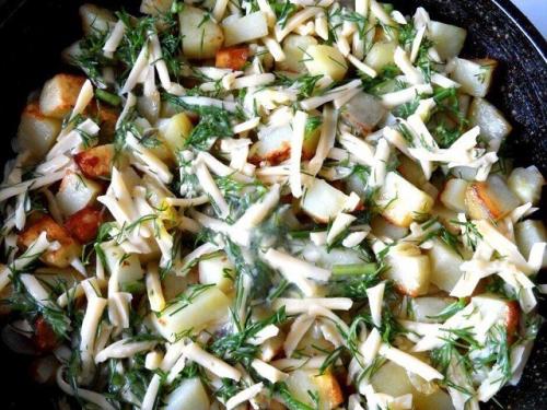 Вкусненькая картошечка с сыром на СКОВОРОДЕ. 03