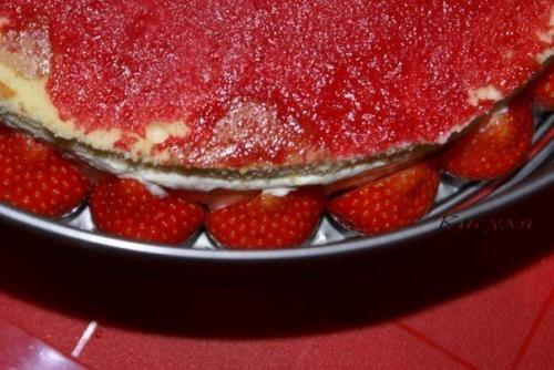 Клубнично - малиновый торт. 03