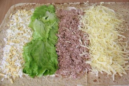 Рулет из лаваша с печенью трески. 03