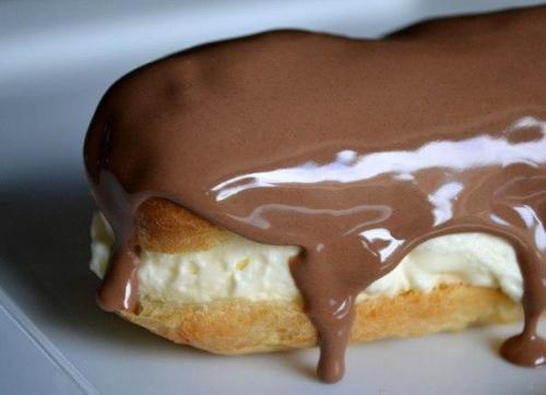 Вкуснейшие эклеры.  Ингредиенты: