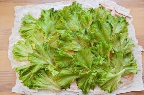 Рулет из лаваша с крабовыми палочками. 04