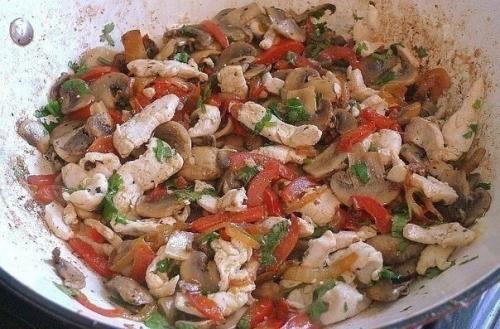 Рис Жасмин с овощами и курицей. 02