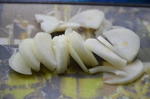 Кальмары с рисом в сметанном соусе. 04