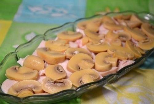 Салат Искушение.  Ингредиенты: 03