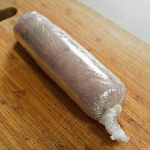 Паровой куриный рулет с мандаринами и черносливом. 06