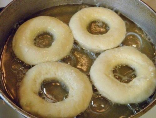 Пончики на кефире за 15 минут. 05 Пончики на кефире за 15 минут. 05