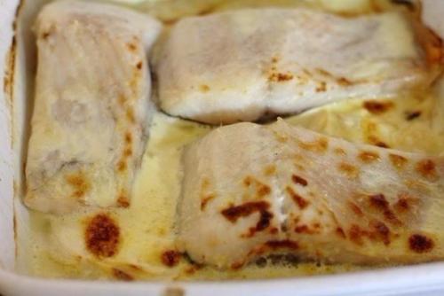 Рыба в сметане.  Ингредиенты: 04