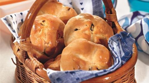 Булочки с изюмом и розмарином. Булочки с изюмом и розмарином.