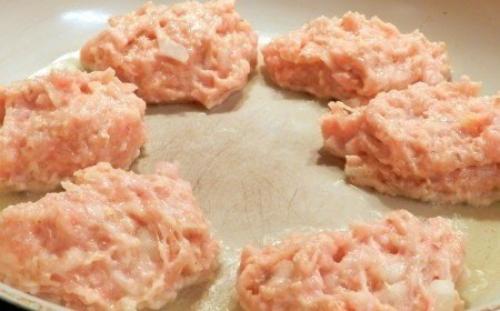 Суперпышные котлетки из куриного фарша с овсяными хлопьями. 04